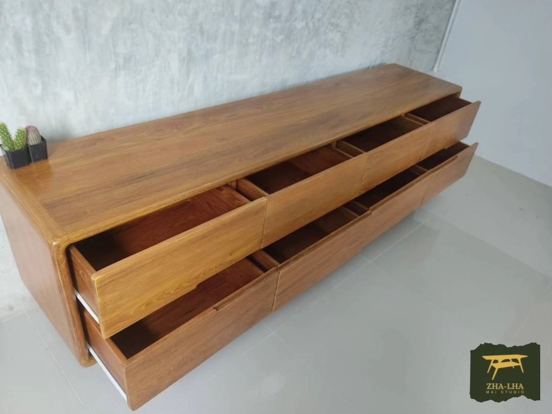 ไซด์บอร์ดไม้สัก 8 ลิ้นชัก ไซด์บอร์ดไม้สัก 8 ลิ้นชัก