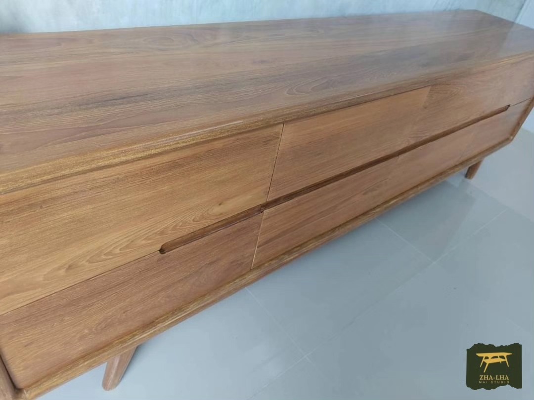 ไซด์บอร์ดไม้สัก 8 ลิ้นชัก ไซด์บอร์ดไม้สัก 8 ลิ้นชัก