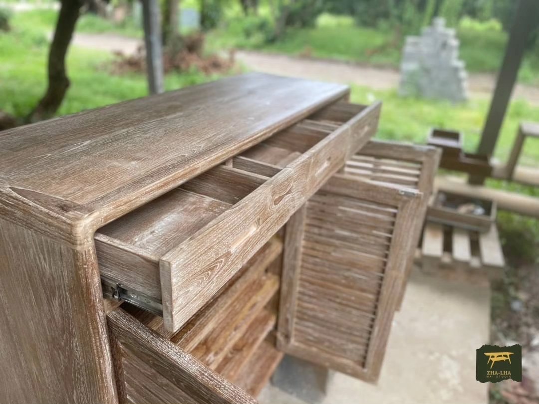 ตู้เก็บรองเท้า ตู้ไม้สักสำหรับเก็บรองให้เป็นระเบียบ ตู้เก็บรองเท้า