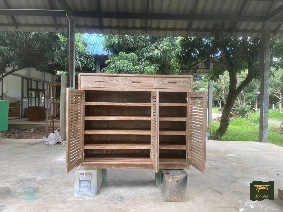 ตู้เก็บรองเท้า ตู้ไม้สักสำหรับเก็บรองให้เป็นระเบียบ ตู้เก็บรองเท้า