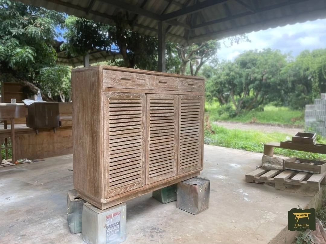 ตู้เก็บรองเท้า ตู้ไม้สักสำหรับเก็บรองให้เป็นระเบียบ ตู้เก็บรองเท้า